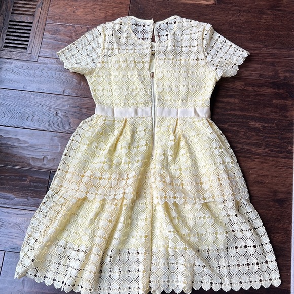 yellow heart lace dress INSPIRED SP - Picture 7 of 7